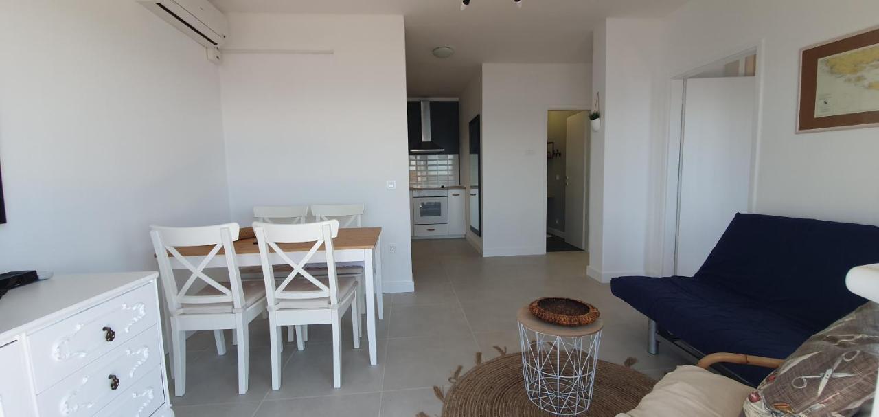 Apartment Antares Pisak