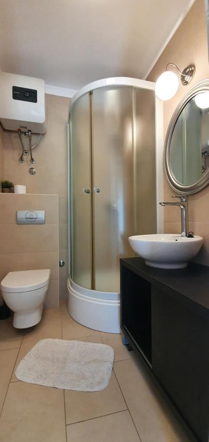 Antares Apartment Pisak