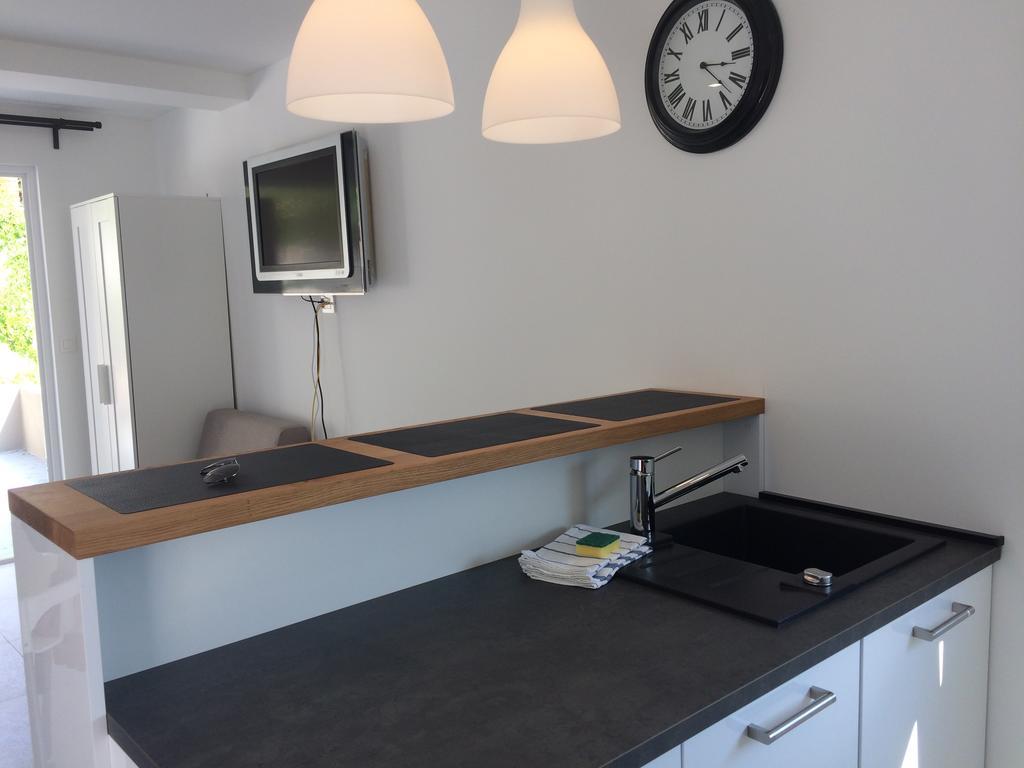 Antares Apartment *