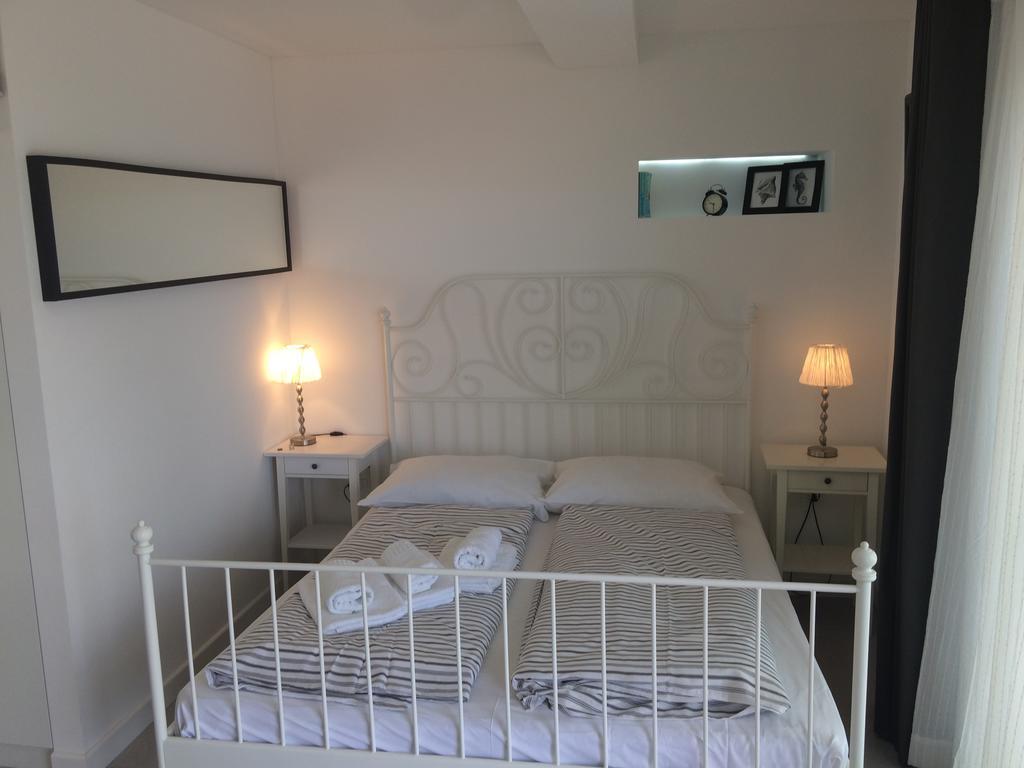 Antares Apartment Pisak